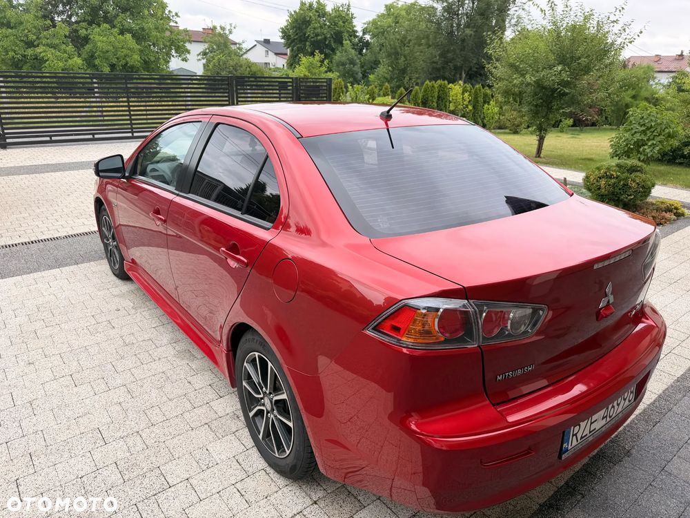 Mitsubishi Lancer - 7