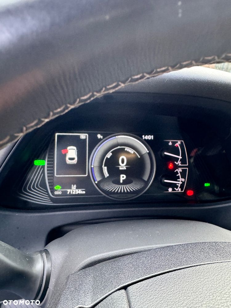 Lexus UX - 14