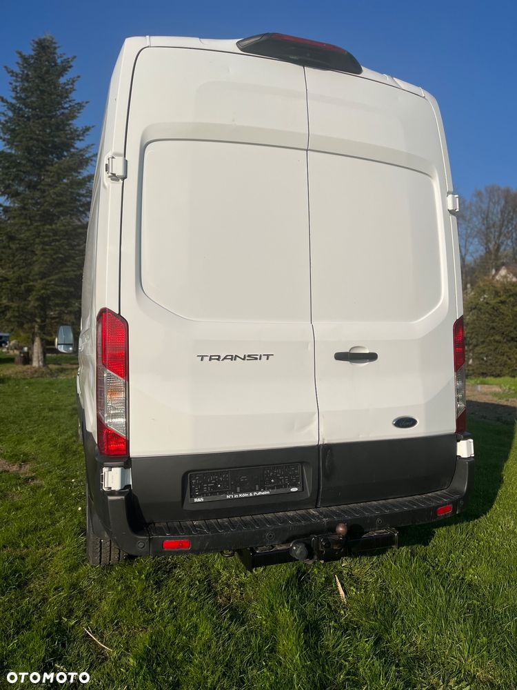 Ford Transit - 9