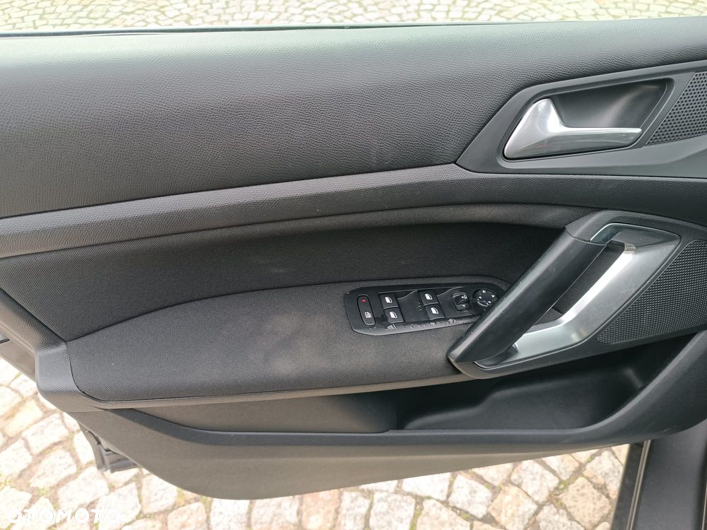 Peugeot 308 BlueHDi FAP 120 Stop & Start Allure - 21