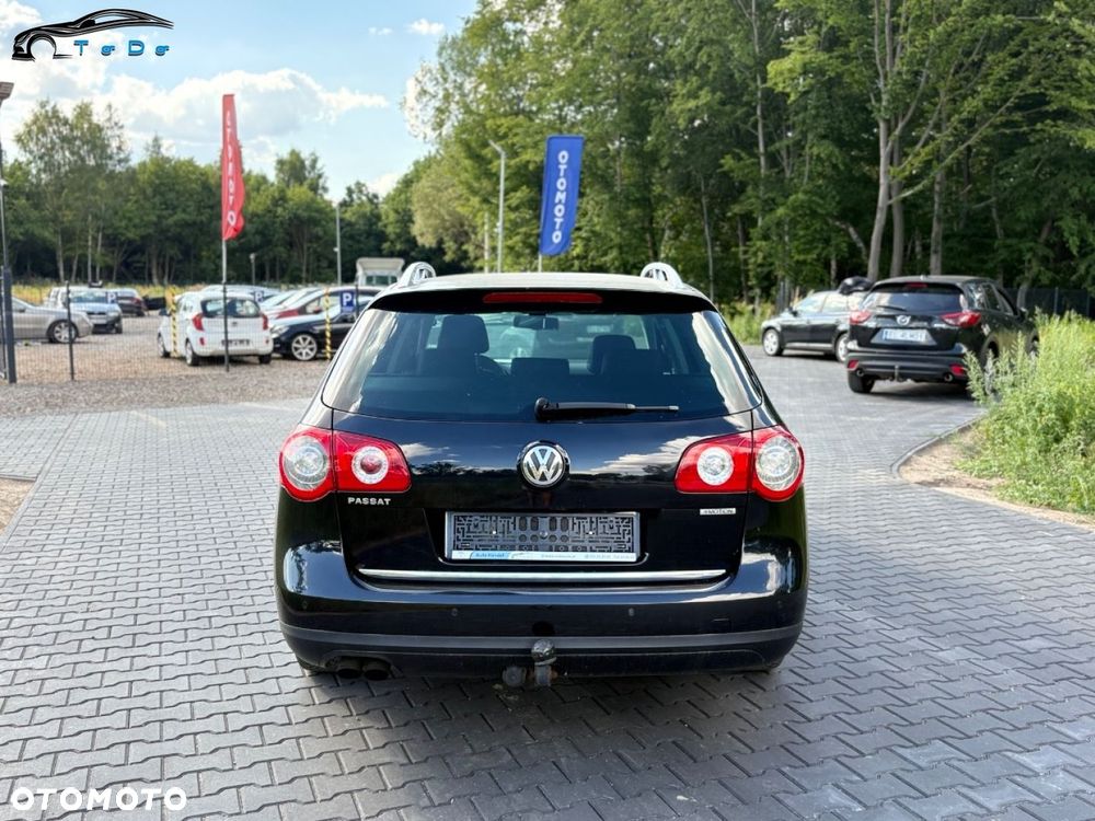 Volkswagen Passat Variant 2.0 TDI DPF 4Mot Highline - 13