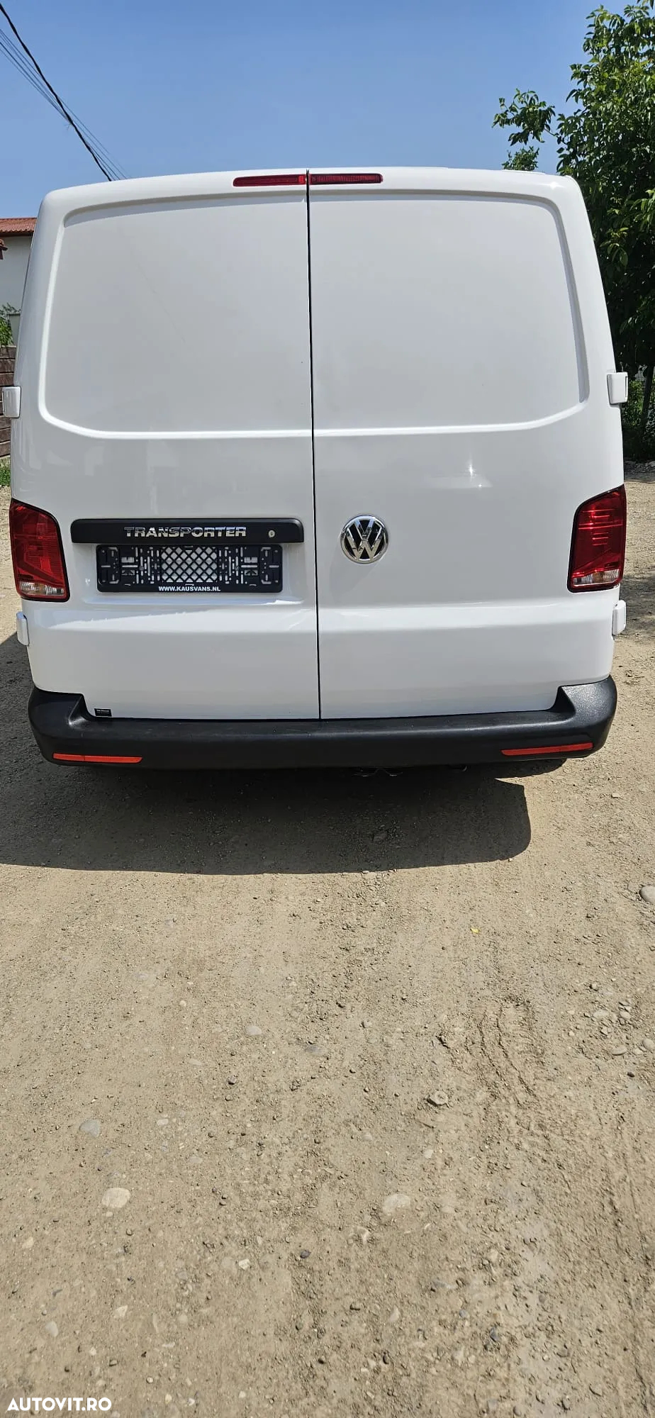 Volkswagen Transporter - 4