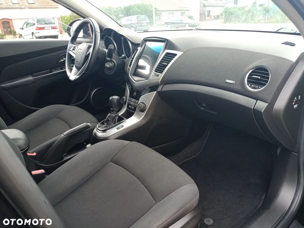 Chevrolet Cruze 1.6 LT - 7