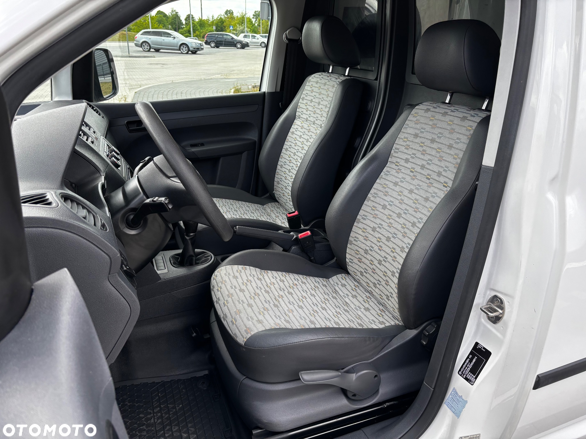 Volkswagen Caddy - 8