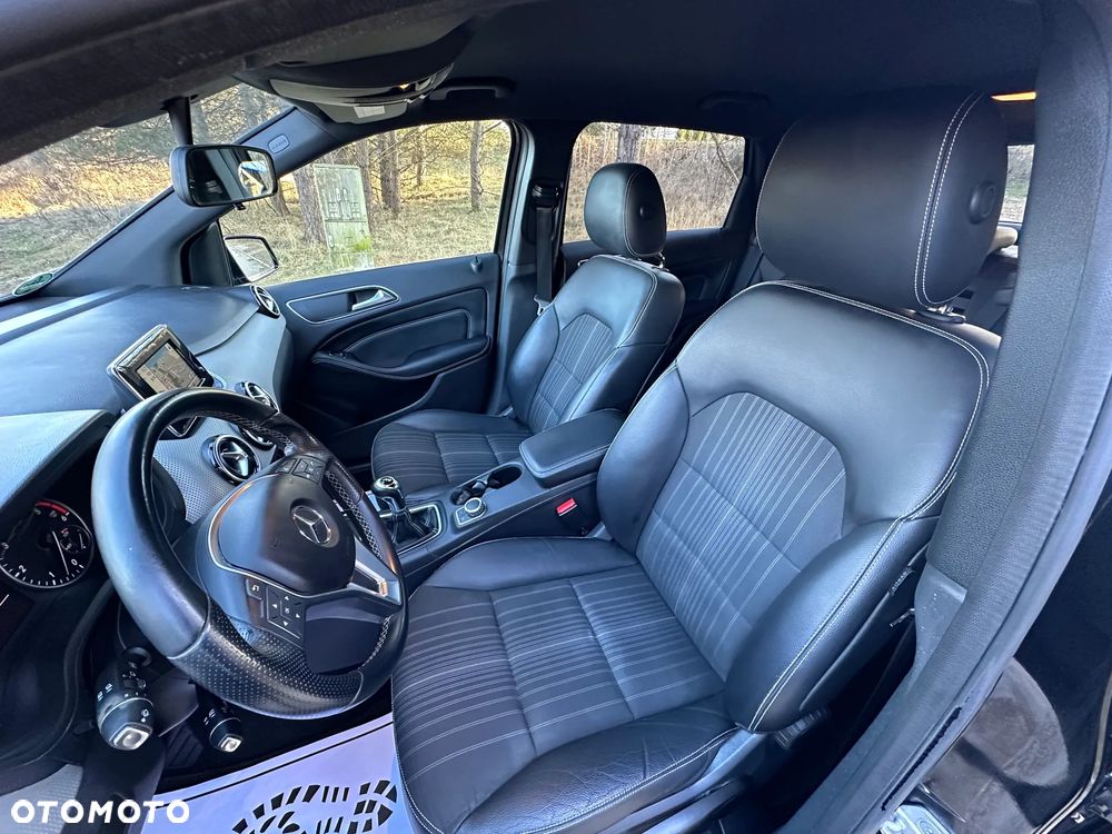 Mercedes-Benz Klasa B 180 CDI (BlueEFFICIENCY) - 25