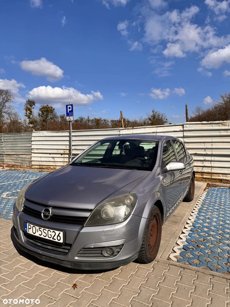 Opel Astra 1.6 Easytronic Cosmo - 2