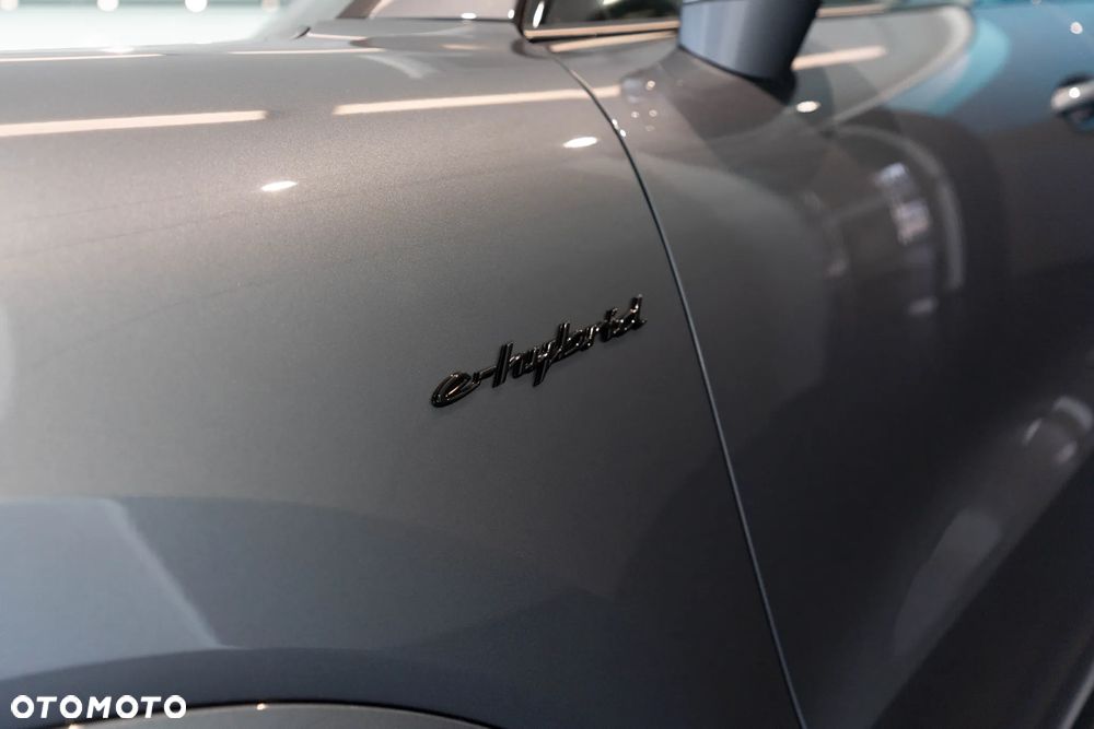 Porsche Cayenne E-Hybrid PHEV Black Edition - 31
