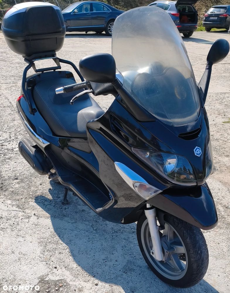 Piaggio Xevo - 2