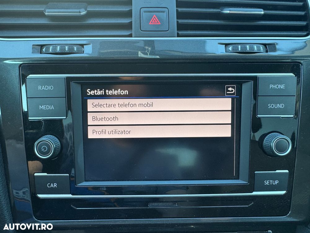 Volkswagen Golf - 15
