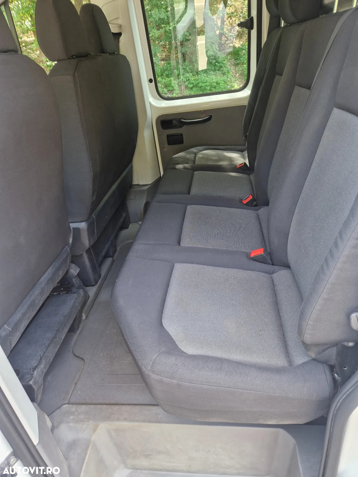 Volkswagen CRAFTER - 9
