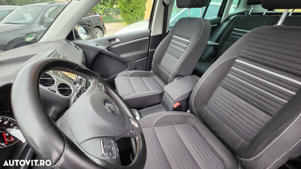 Volkswagen Tiguan 2.0 TDI DPF 4Motion BlueMotion Technology DSG Cup Sport & Style - 13