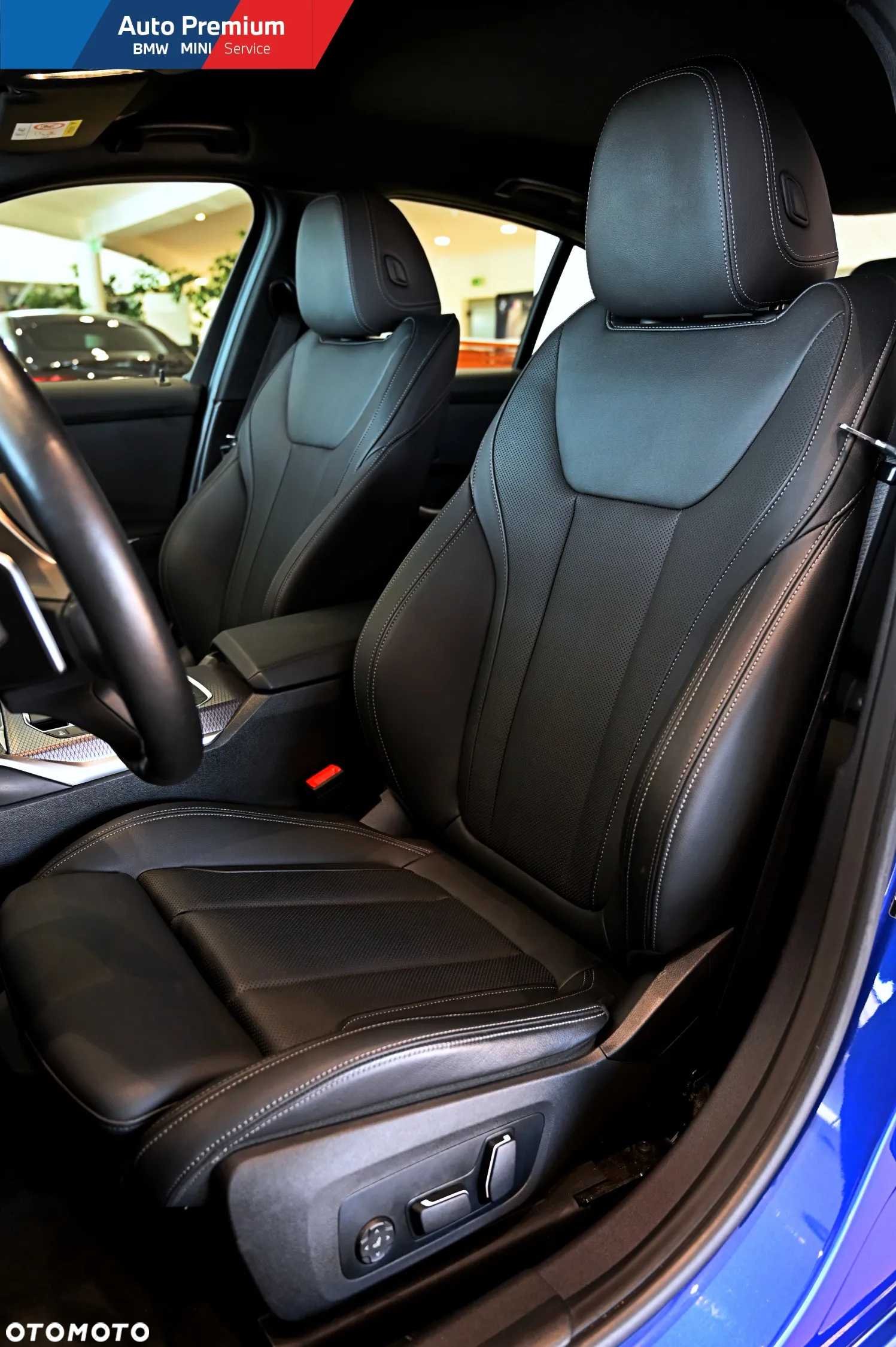 BMW Seria 3 318i M Sport - 15