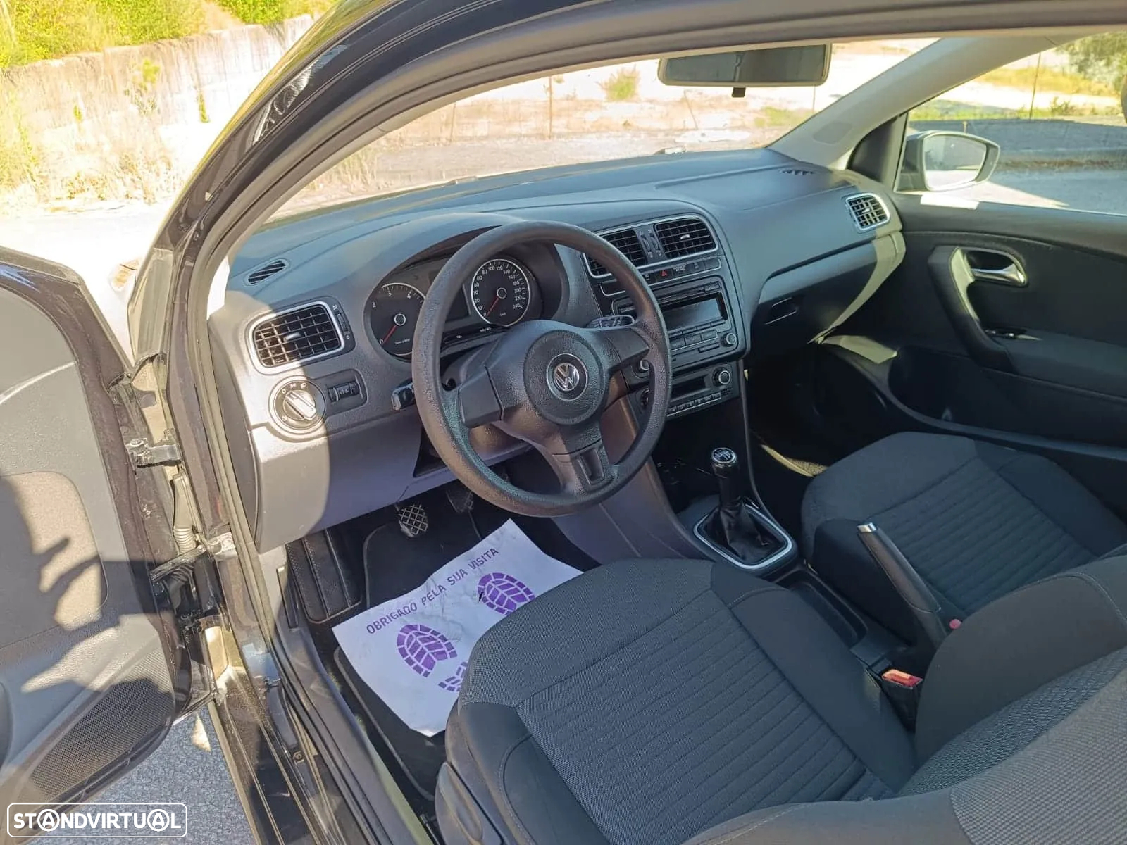 VW Polo 1.6 TDI Confortline BlueMotion - 6