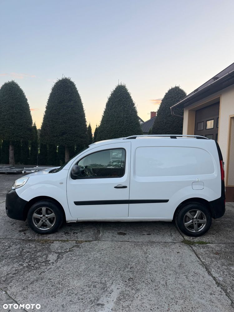 Renault Kangoo 1.5 dCi Business Eu6 - 16