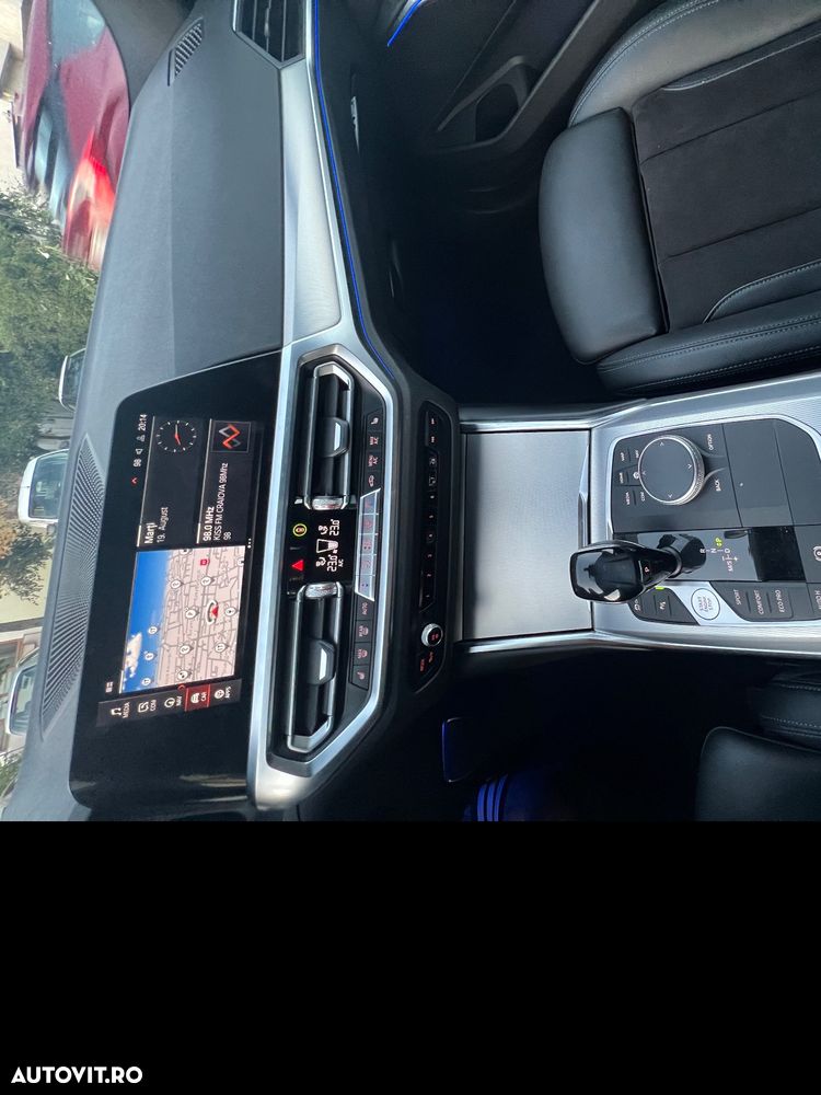 BMW Seria 3 320d xDrive AT MHEV - 20