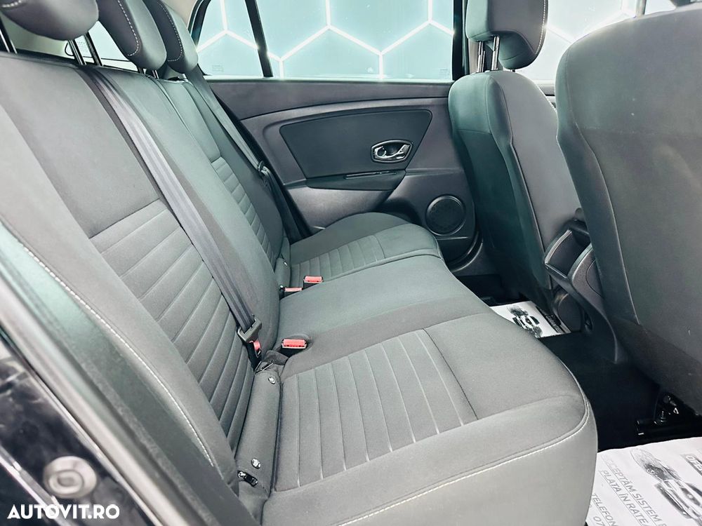 Renault Megane dCi 110 FAP LIMITED - 7