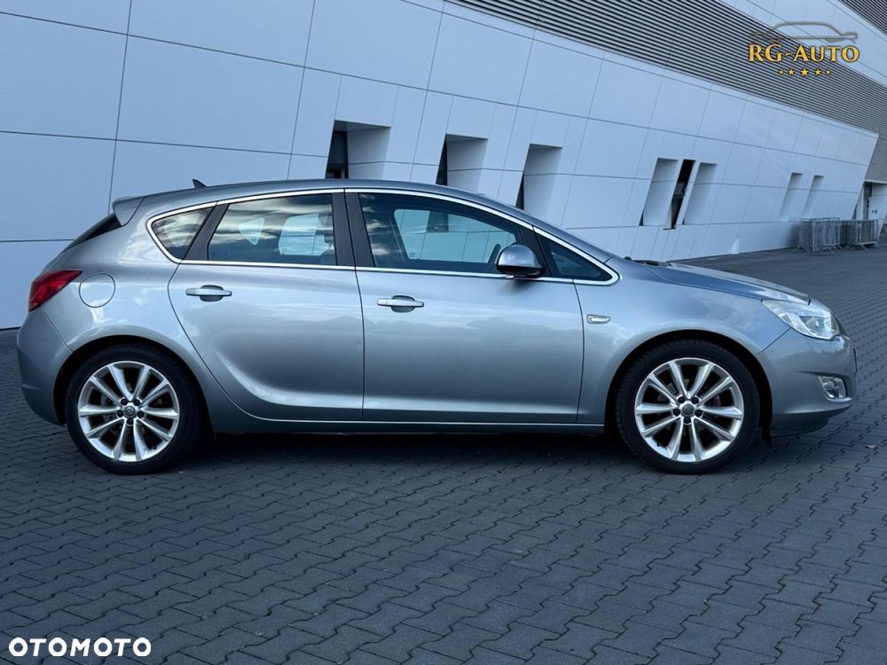 Opel Astra - 9