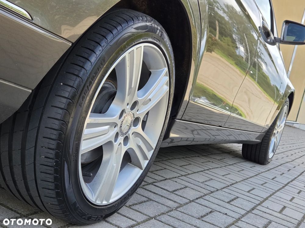 Mercedes-Benz Klasa C 200 (BlueEFFICIENCY) Avantgarde - 14