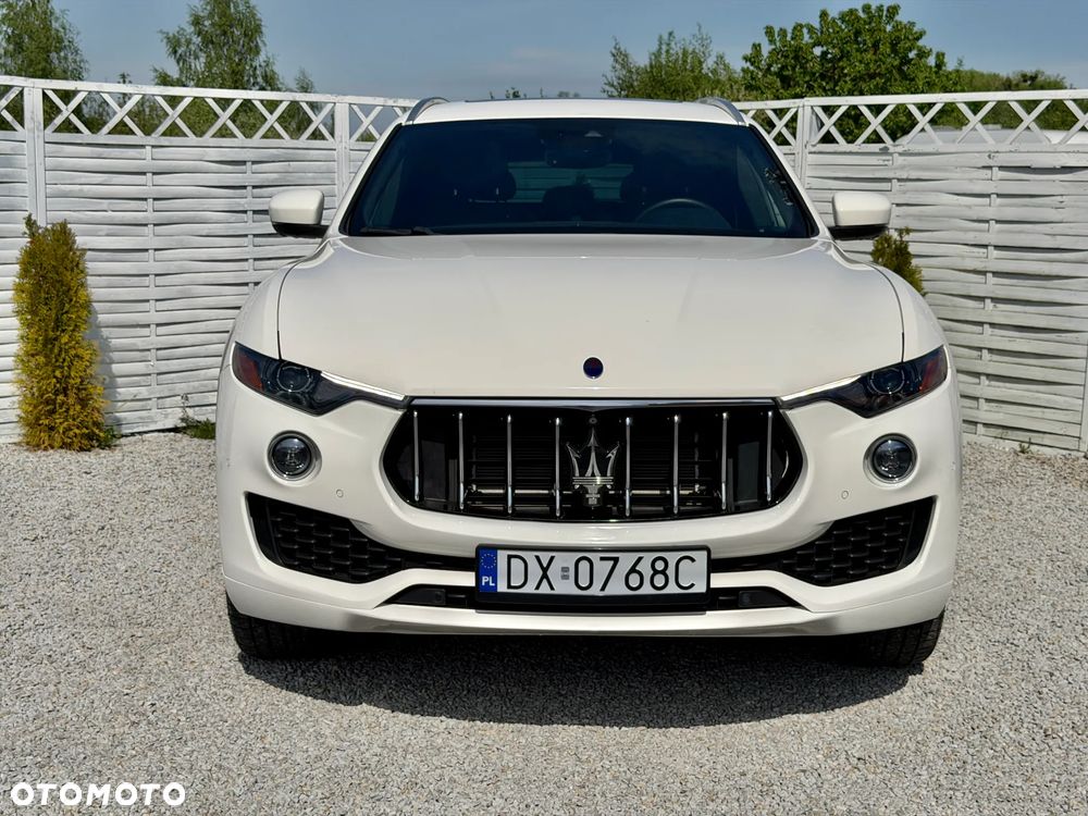 Maserati Levante S Q4 - 24