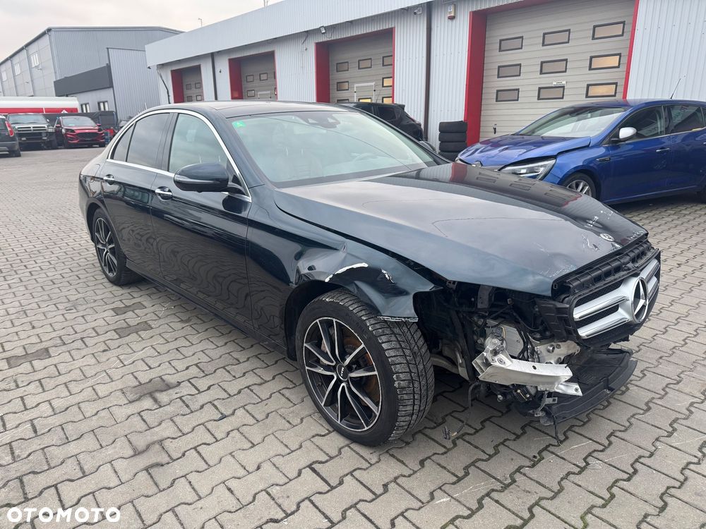 Mercedes-Benz Klasa E 350 d 4-Matic 9G-TRONIC