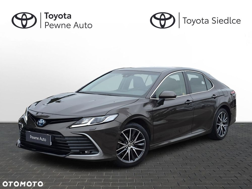 Toyota Camry 2.5 Hybrid Prestige CVT - 2
