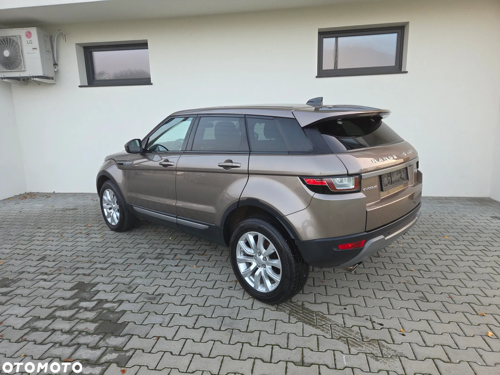 Land Rover Range Rover Evoque - 19