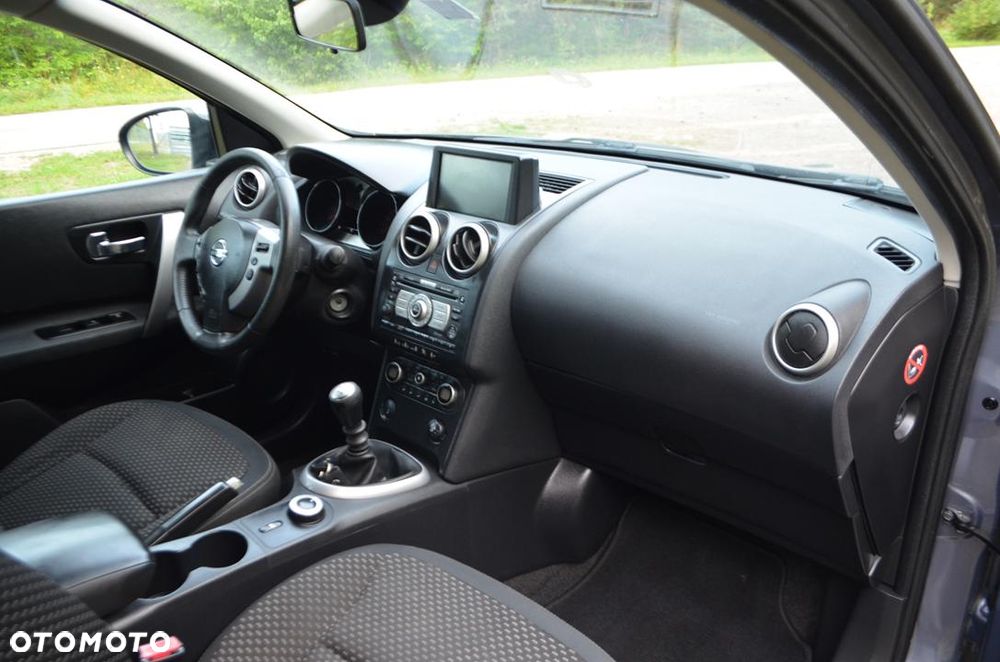 Nissan Qashqai 2.0 4 x 4 lounge - 23