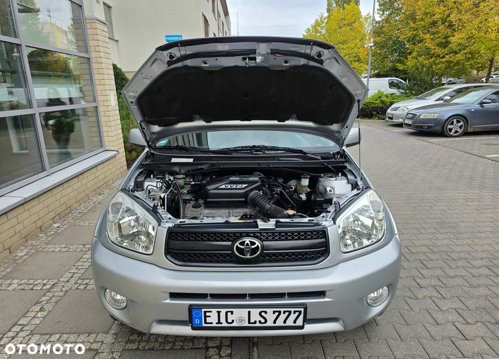 Toyota RAV4 4x4 Executive - 13