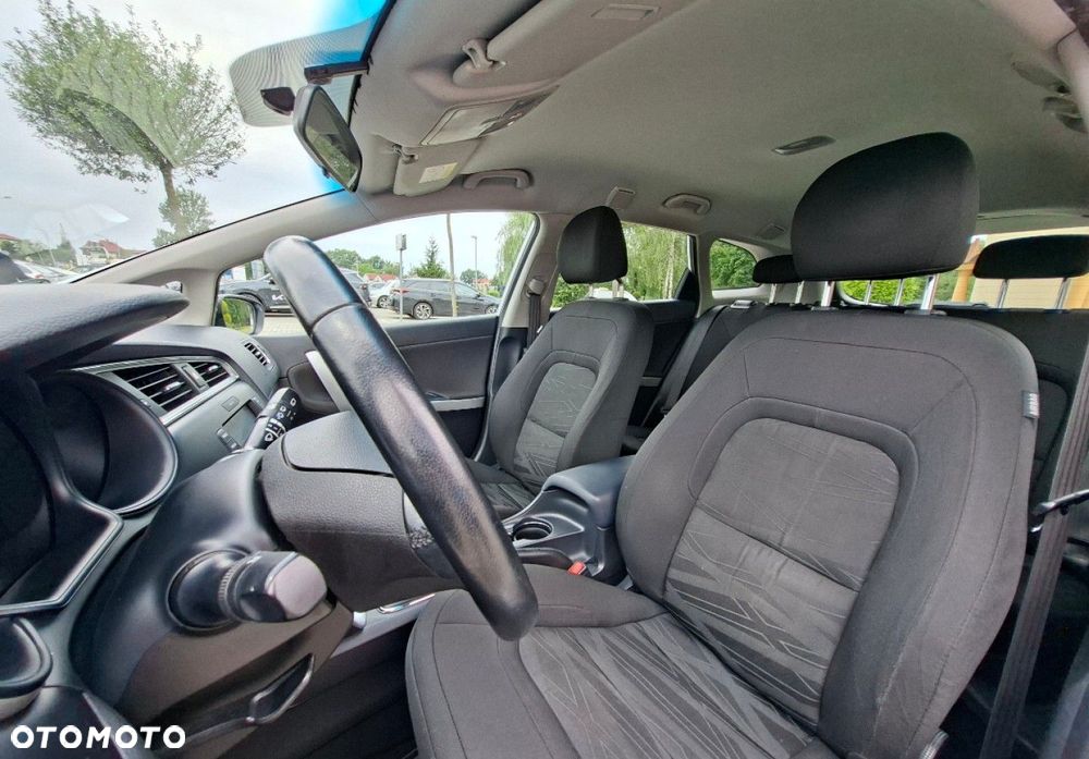 Kia Ceed - 21
