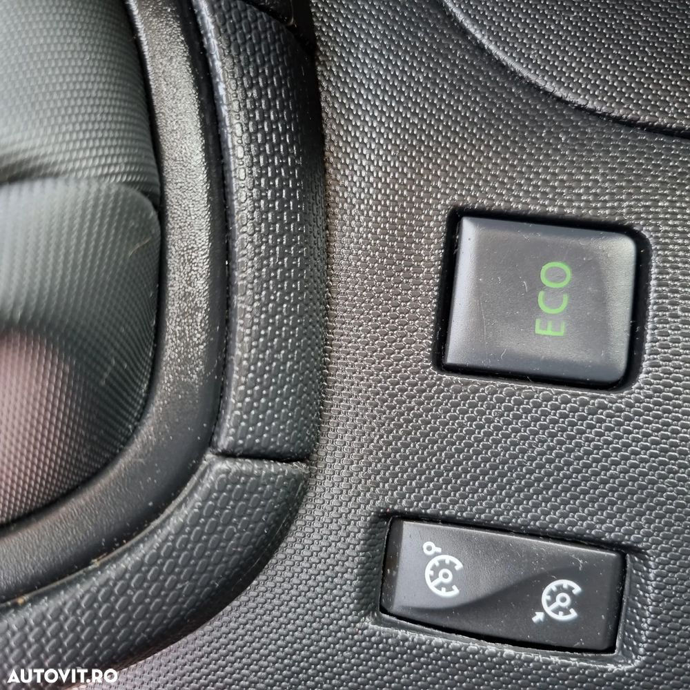 Renault Clio Energy TCe 90 Start & Stop Expression - 13