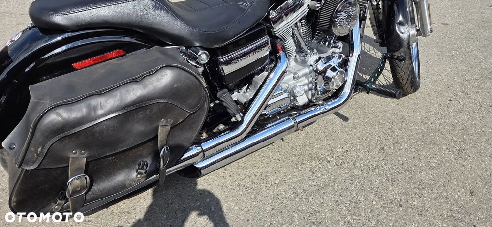 Harley-Davidson Dyna Super Glide - 40