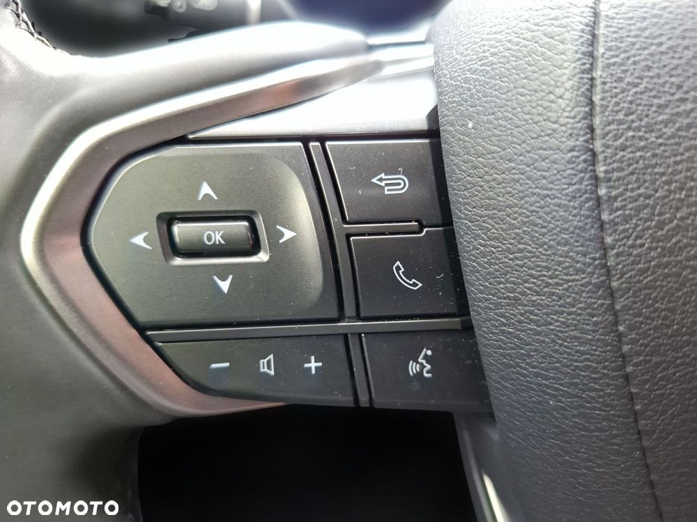 Lexus LBX 1.5 Hybrid Emotion - 27