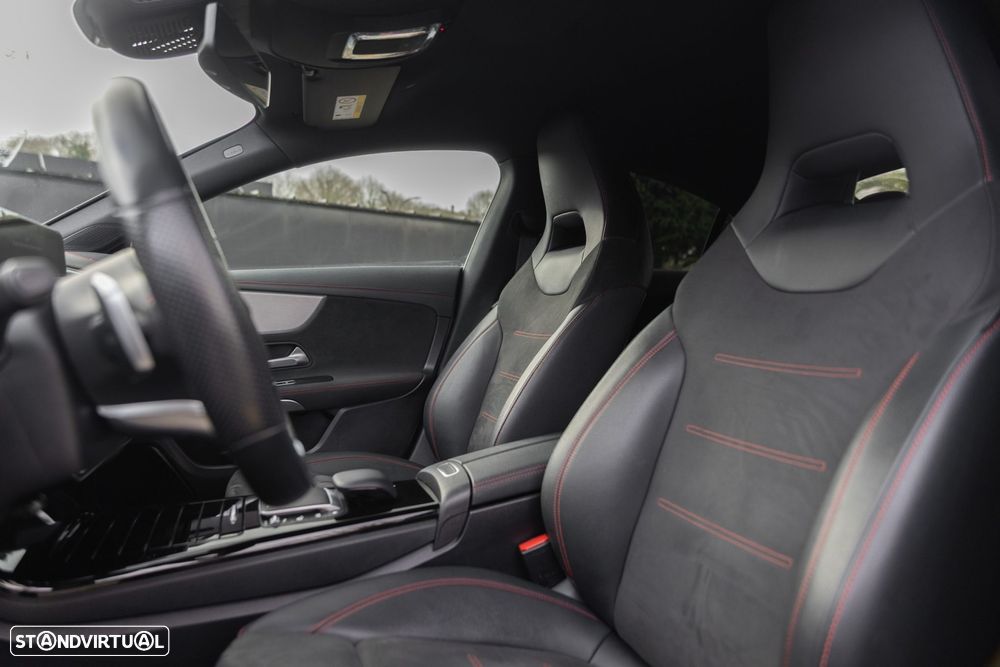 Mercedes-Benz CLA 250 7G-DCT AMG Line - 43