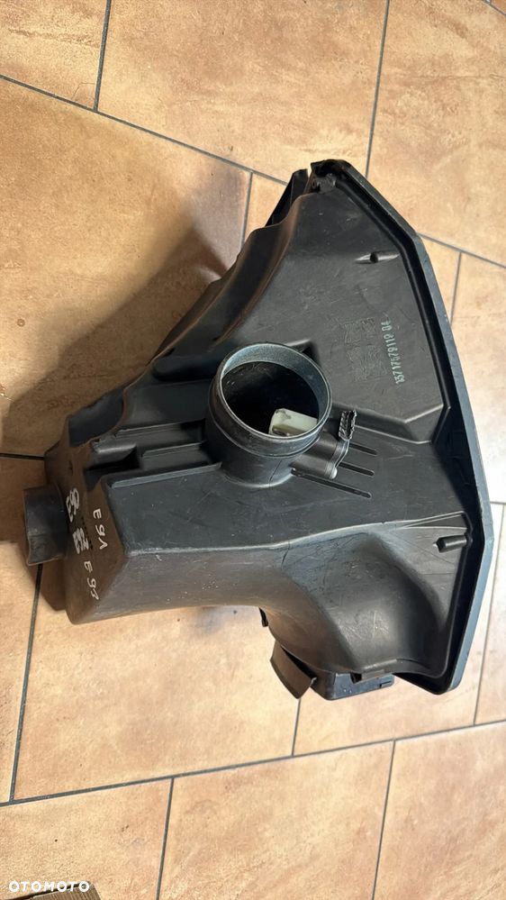 OBUDOWA FILTRA POWIETRZA BMW E90 E91 E92 E93 7579119 - 3