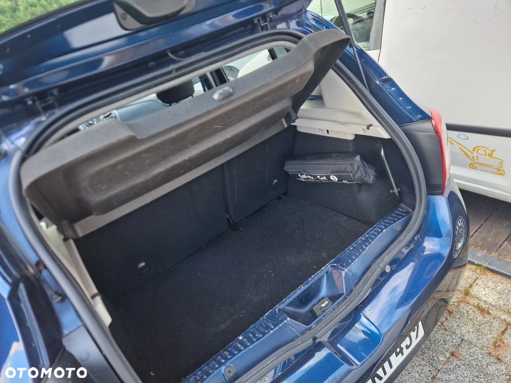 Dacia Sandero - 10