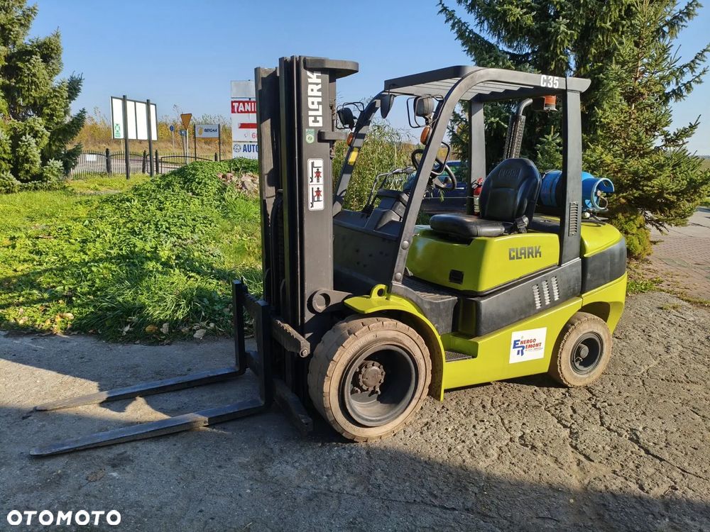 Clark C35L - 1