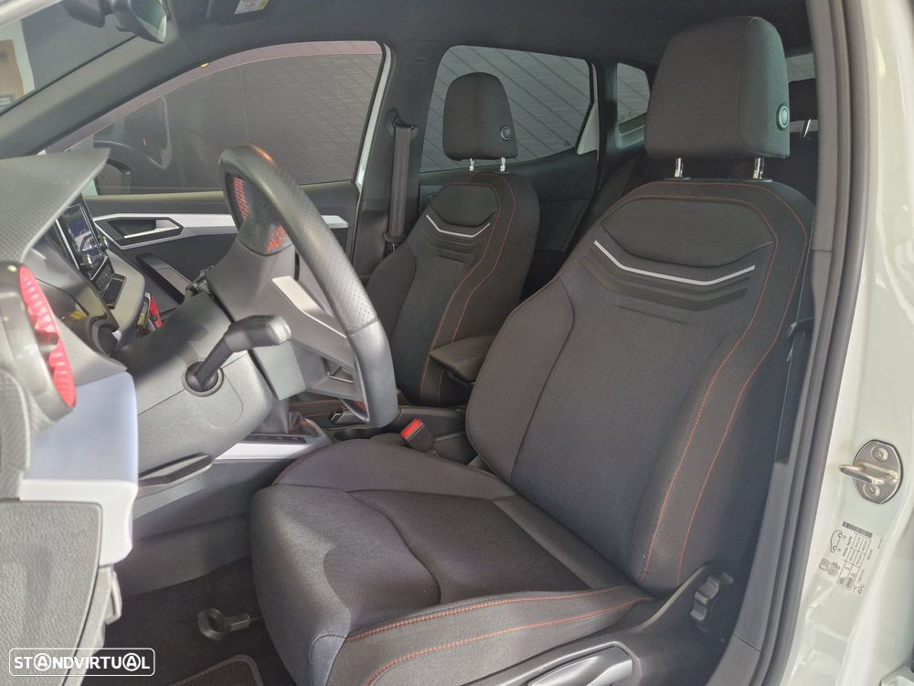 SEAT Arona 1.0 TSI FR - 11