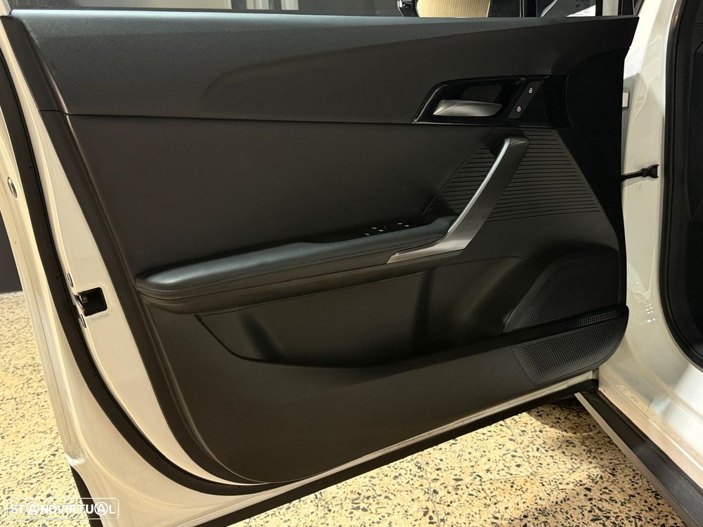 MG MG4 64 kWh Luxury - 18