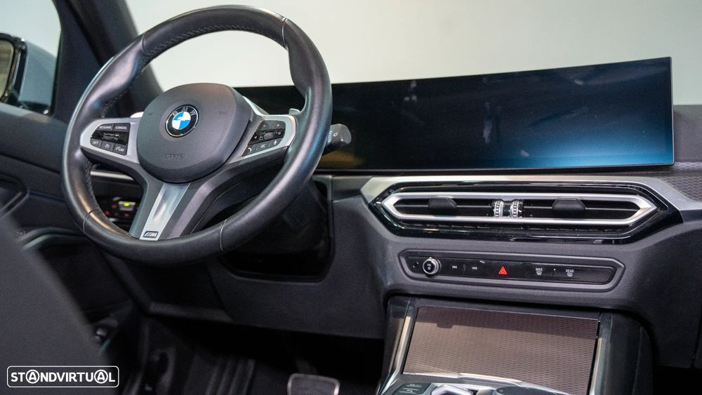 BMW 320 d Touring Pack Desportivo M Auto - 6