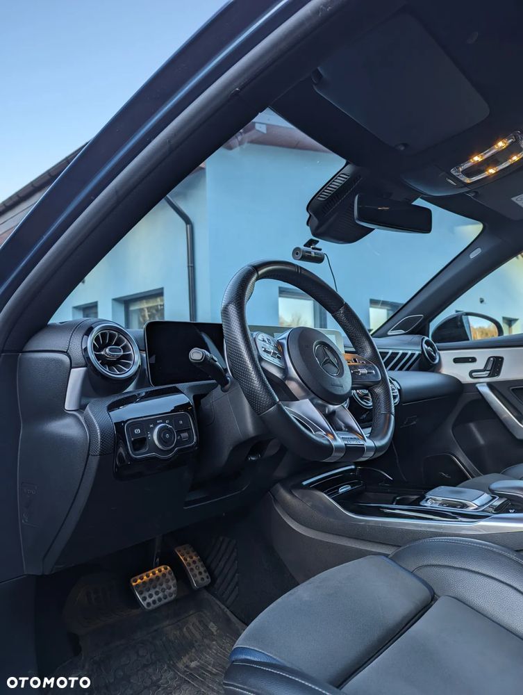 Mercedes-Benz Klasa A 35 AMG 4-Matic Edition 1 7G-DCT - 3