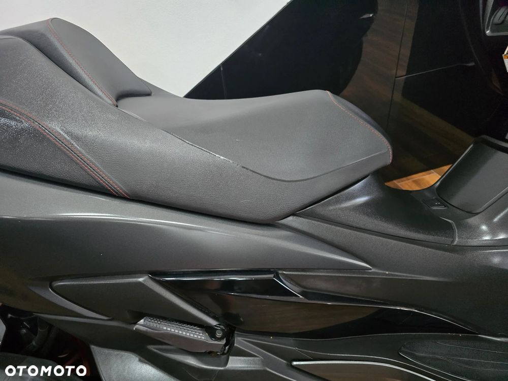 Suzuki Burgman - 18