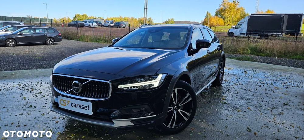 Volvo V90 Cross Country D5 AWD Pro - 2