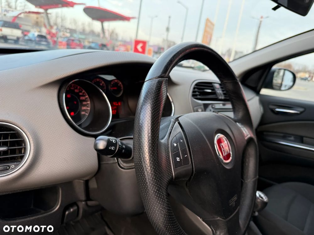 Fiat Bravo 1.4 T-JET 16V Dynamic NAV - 32