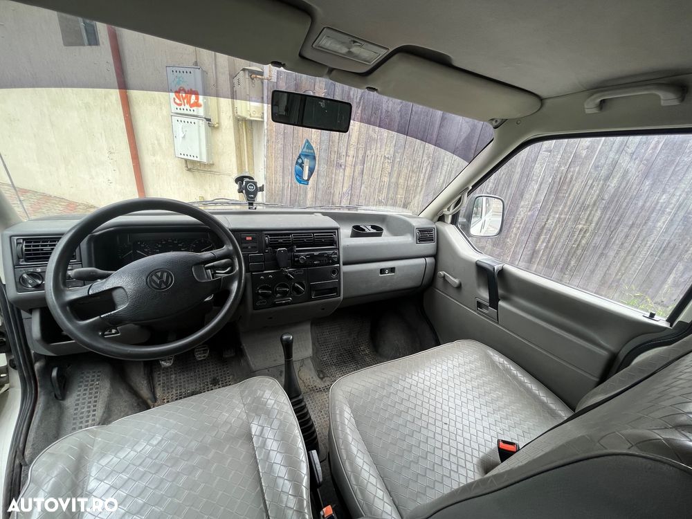 Volkswagen Transporter - 5