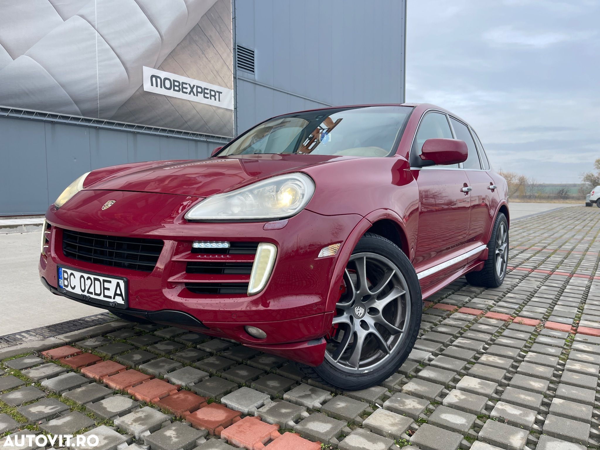 Porsche Cayenne S Tiptronic - 1