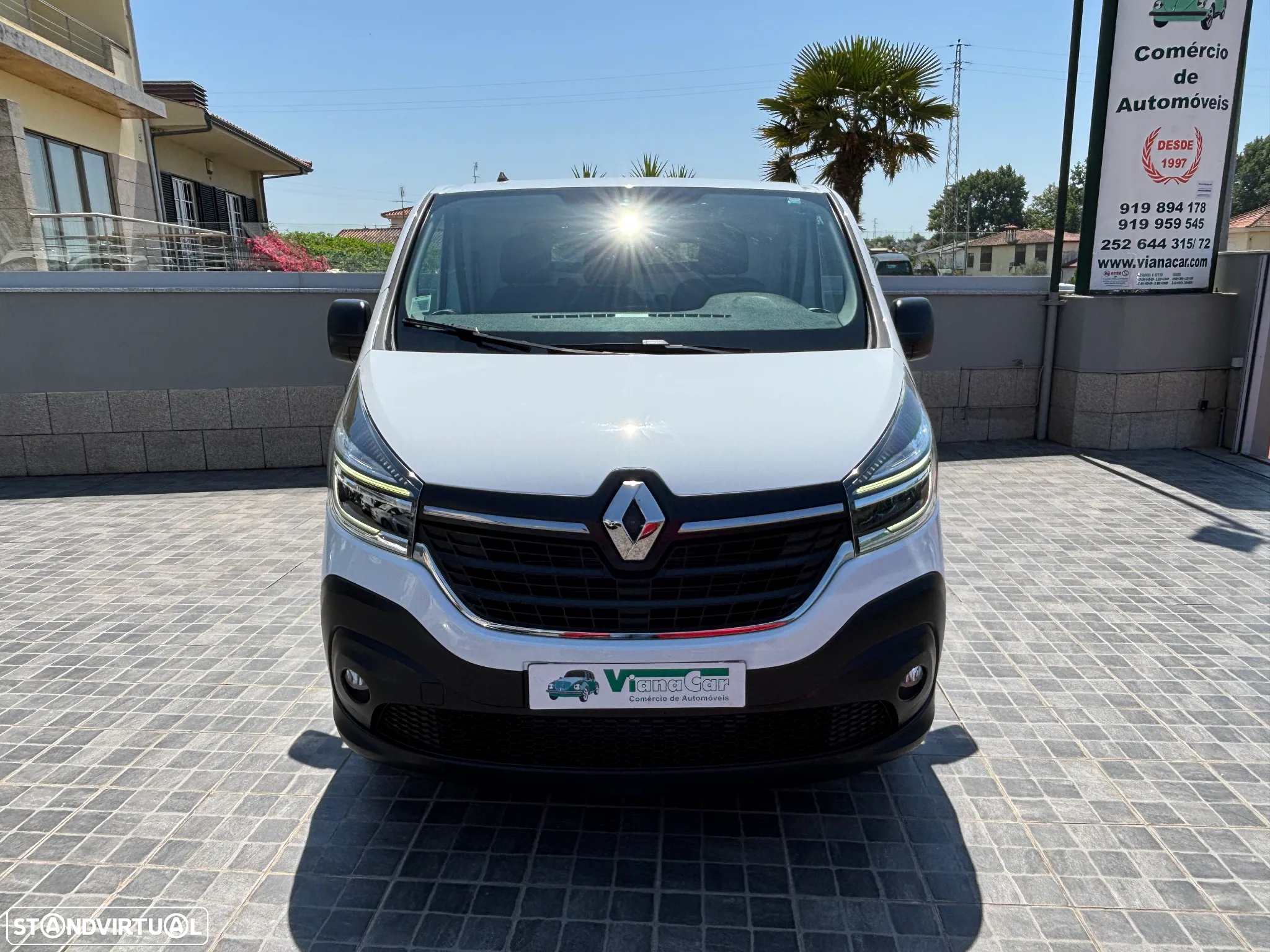 Renault Traffic 3l L1H1 2 portas Laterais - 3