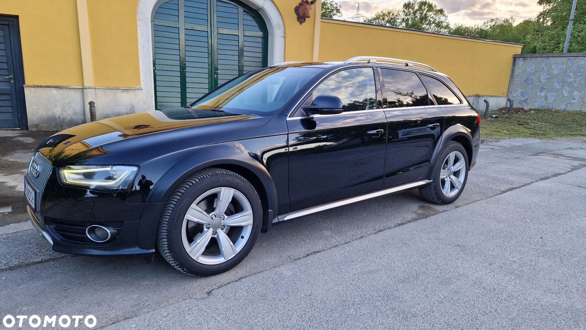 Audi A4 Avant 2.0 TDI DPF quattro Ambiente - 1