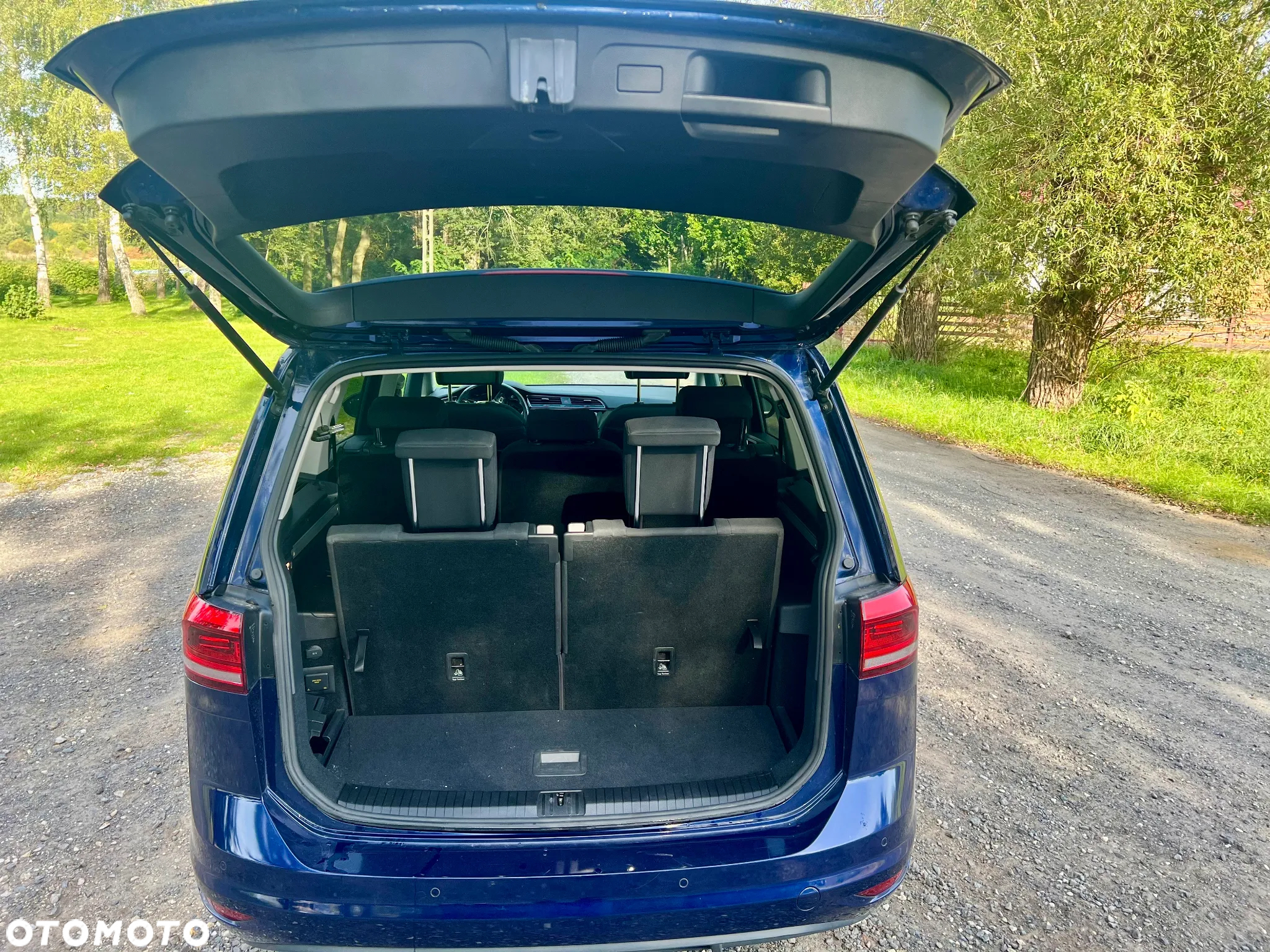 Volkswagen Touran 2.0 TDI BMT Highline DSG - 15