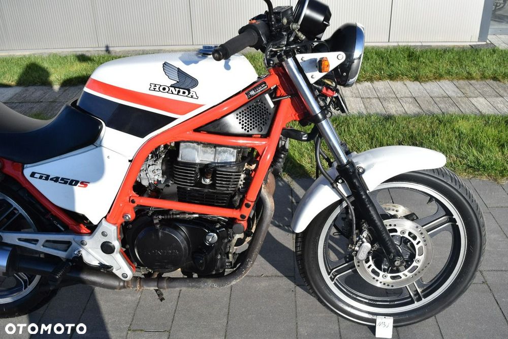 Honda CB - 7