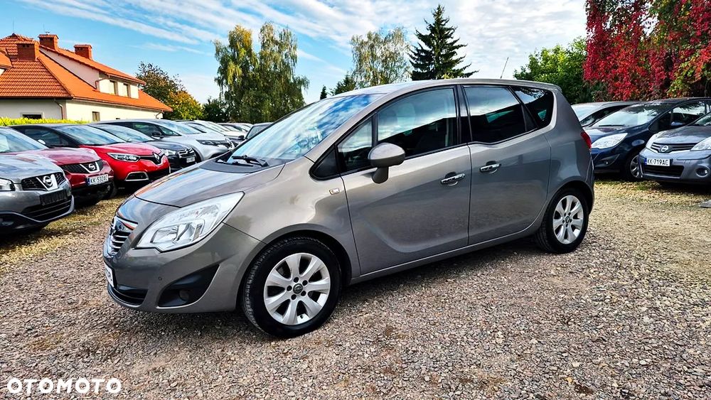 Opel Meriva 1.4 T Cosmo - 24